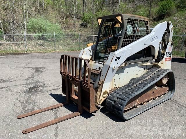 Bobcat T320 Мини-погрузчики