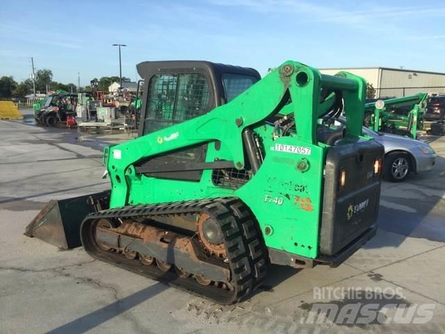 Bobcat T740 Мини-погрузчики