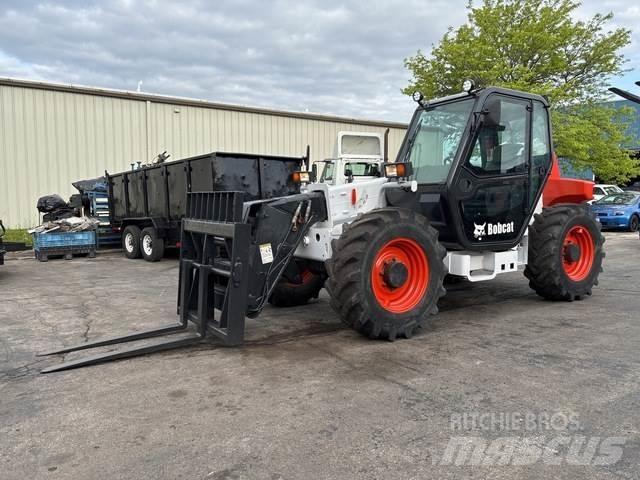 Bobcat V723 Телескопические погрузчики