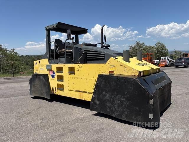 Bomag BW24R Пневматические катки