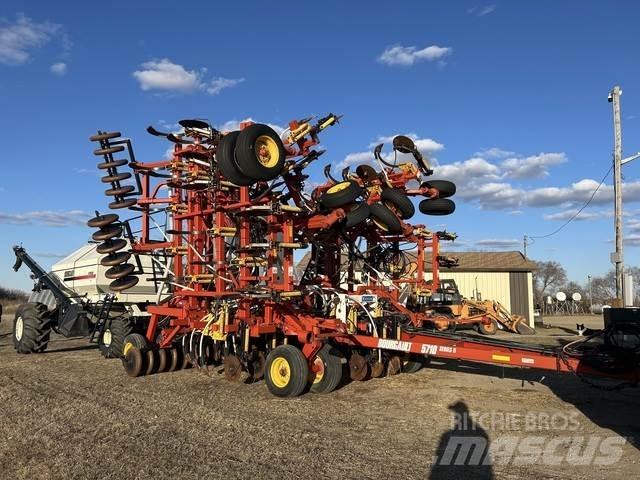 Bourgault 5710 Сеялки