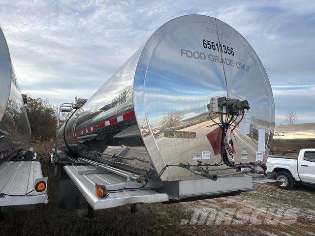 Brenner  Прицепы-цистерны