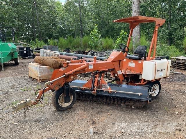 Broce BB250B Внутренние подметальные машины