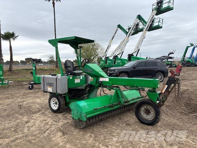 Broce BW260-8 Внутренние подметальные машины