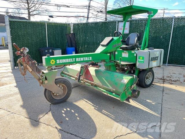 Broce BW260-8 Внутренние подметальные машины