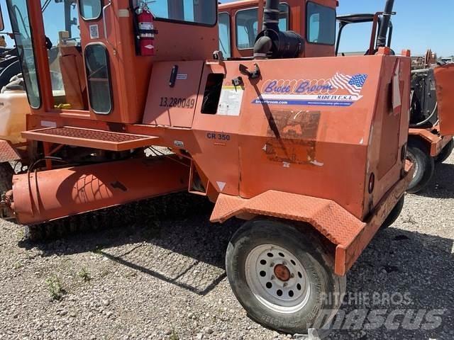Broce CR350 Внутренние подметальные машины