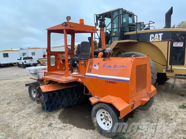 Broce RJ300 Внутренние подметальные машины