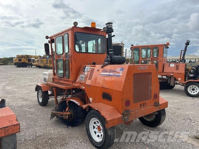 Broce RJT-350 Внутренние подметальные машины