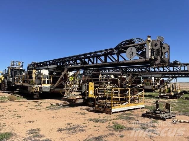 Bucyrus SKSS-16 Буровые вышки