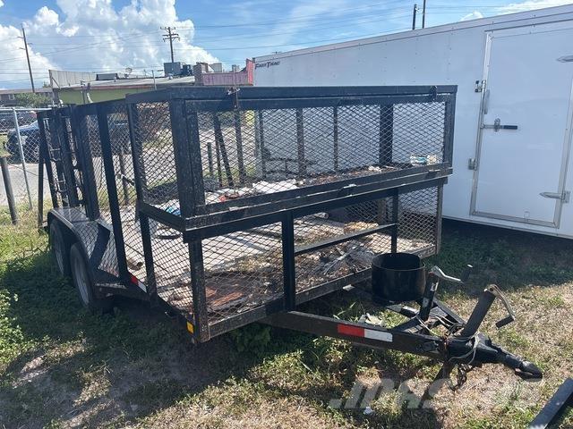 C&M Trailers Прицепы для тюков и рулонов