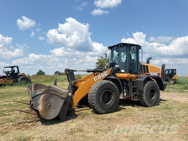 CASE 621G XR Фронтальные погрузчики