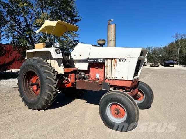 CASE 970 Трактора