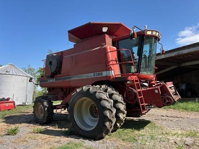 Case IH 2388 Зерноуборочные комбайны