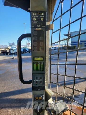 CASE TR270 Мини-погрузчики