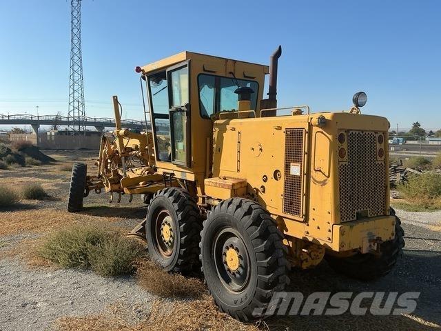 CAT 130G Грейдеры