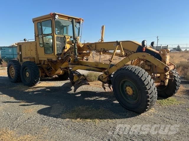 CAT 130G Грейдеры