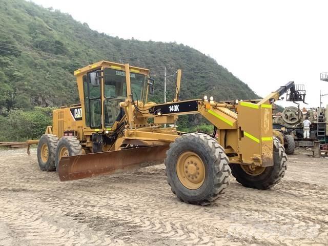 CAT 140K Грейдеры