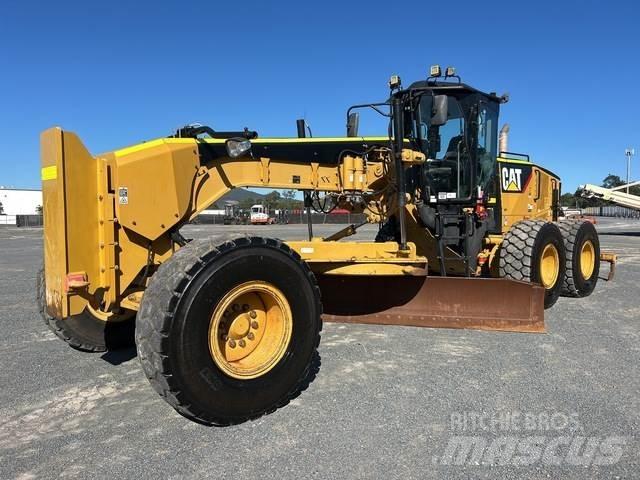 CAT 14M Грейдеры