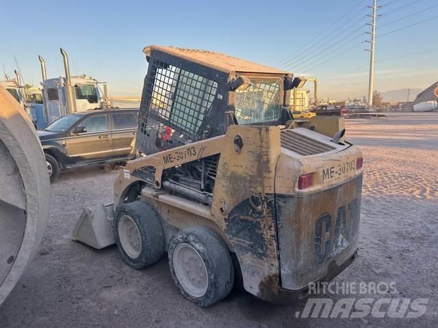 CAT 216B Мини-погрузчики
