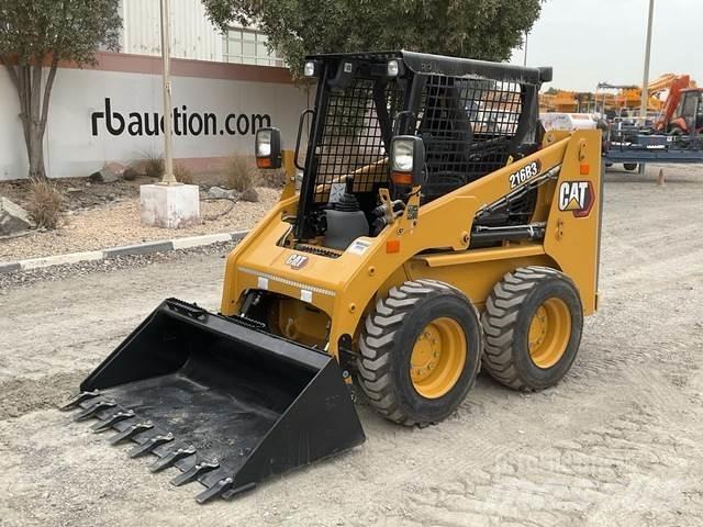 CAT 216B3 Мини-погрузчики