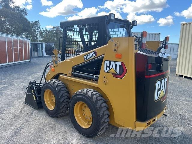 CAT 216B3 Мини-погрузчики