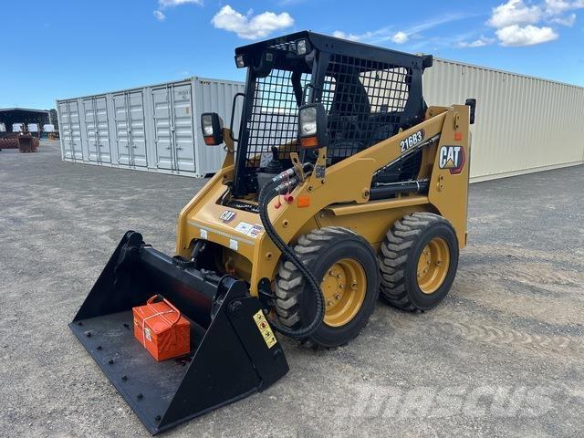 CAT 216B3 Мини-погрузчики