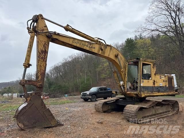 CAT 225LC Гусеничные экскаваторы