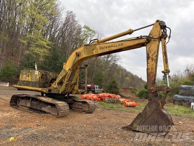 CAT 225LC Гусеничные экскаваторы