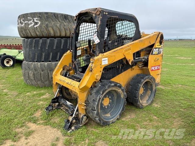 CAT 226D Мини-погрузчики