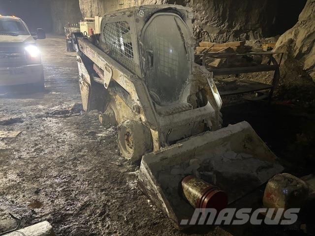 CAT 232D Мини-погрузчики