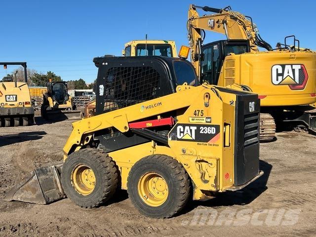 CAT 236D Мини-погрузчики