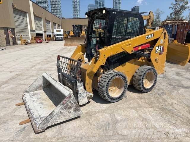 CAT 236D3 Мини-погрузчики