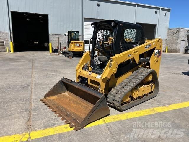 CAT 239D3 Мини-погрузчики