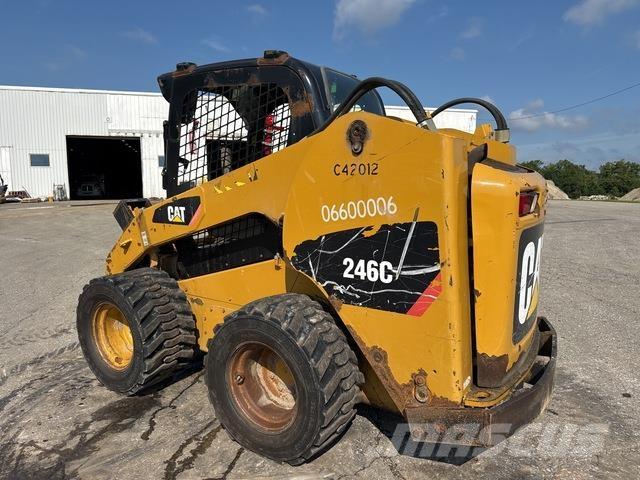 CAT 246C Мини-погрузчики