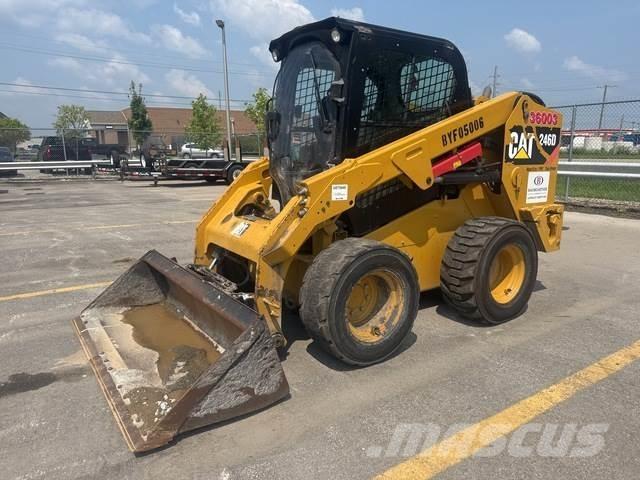 CAT 246D Мини-погрузчики