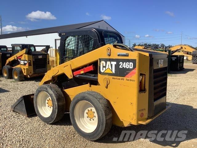 CAT 246D Мини-погрузчики