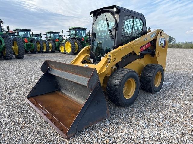 CAT 246D3 Мини-погрузчики