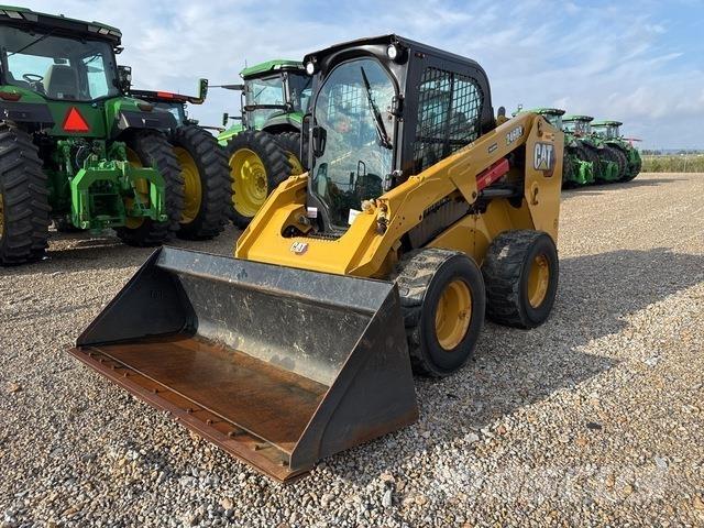 CAT 246D3 Мини-погрузчики