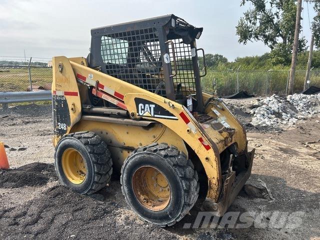 CAT 248 Мини-погрузчики