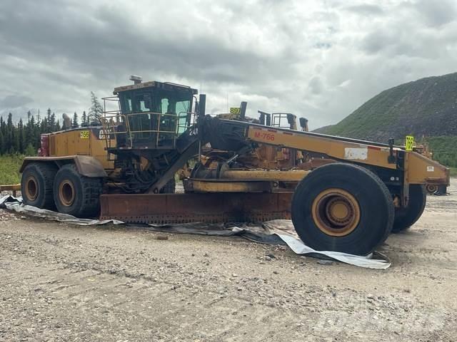 CAT 24M Грейдеры