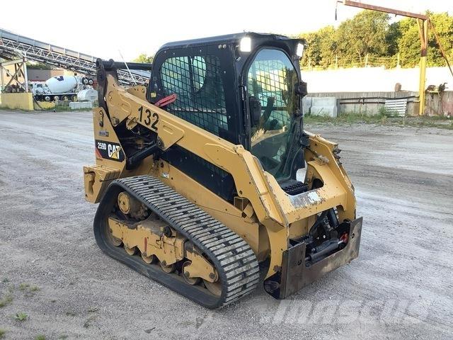 CAT 259D Мини-погрузчики