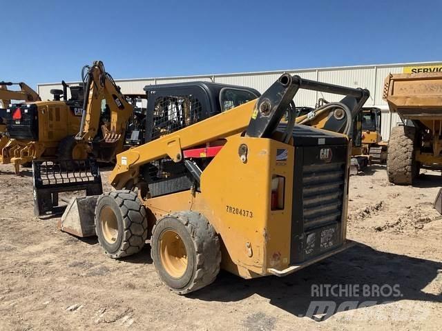 CAT 262D3 Мини-погрузчики