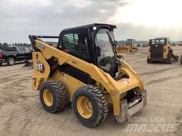 CAT 262D3 Мини-погрузчики