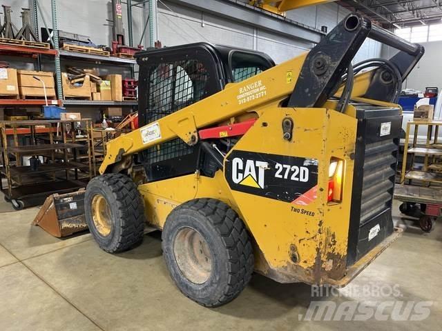 CAT 272D Мини-погрузчики