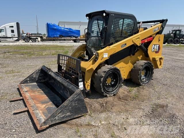 CAT 272D3 Мини-погрузчики