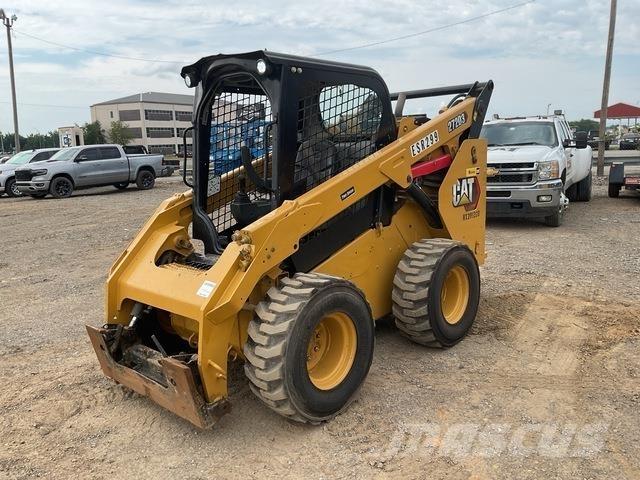 CAT 272D3 Мини-погрузчики