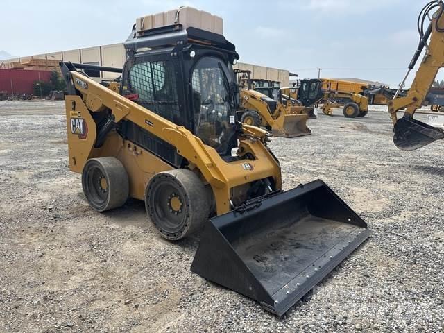 CAT 272D3 XE Мини-погрузчики