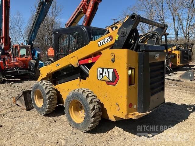 CAT 272D3XE Мини-погрузчики