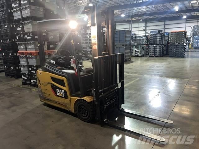 CAT 2ET3000 Электропогрузчики