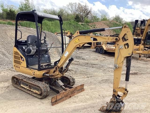 CAT 301.7D Гусеничные экскаваторы